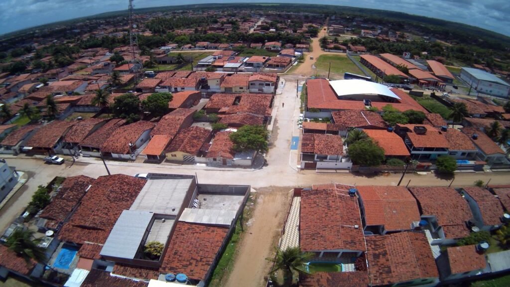 Léo Bandeira Inaugura Nesta Sexta Feira (5) Pavimentação De Rua No Centro De Lucena, Em Mais Uma Ação Da Administração Municipal